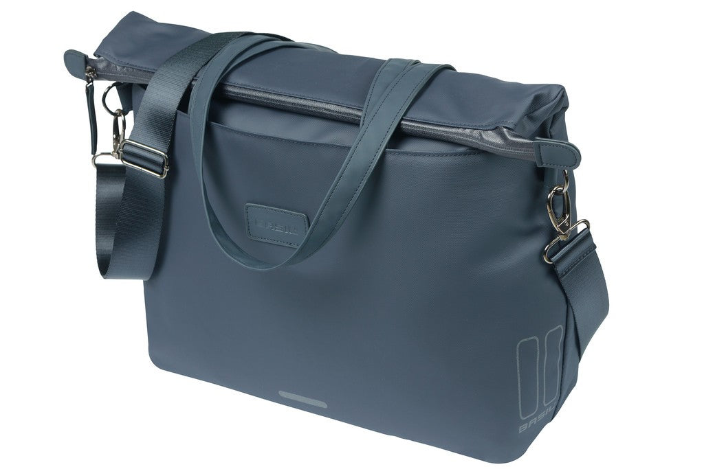 Borsa a tracolla Basil Manhattan navy, 12l