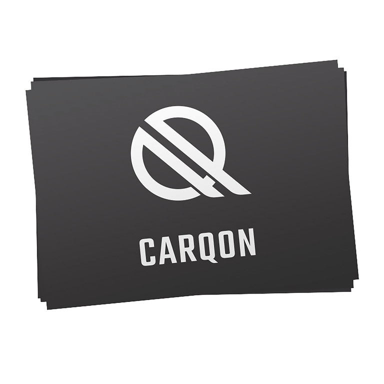 Carqon-Namensschild und Leuchteinheit